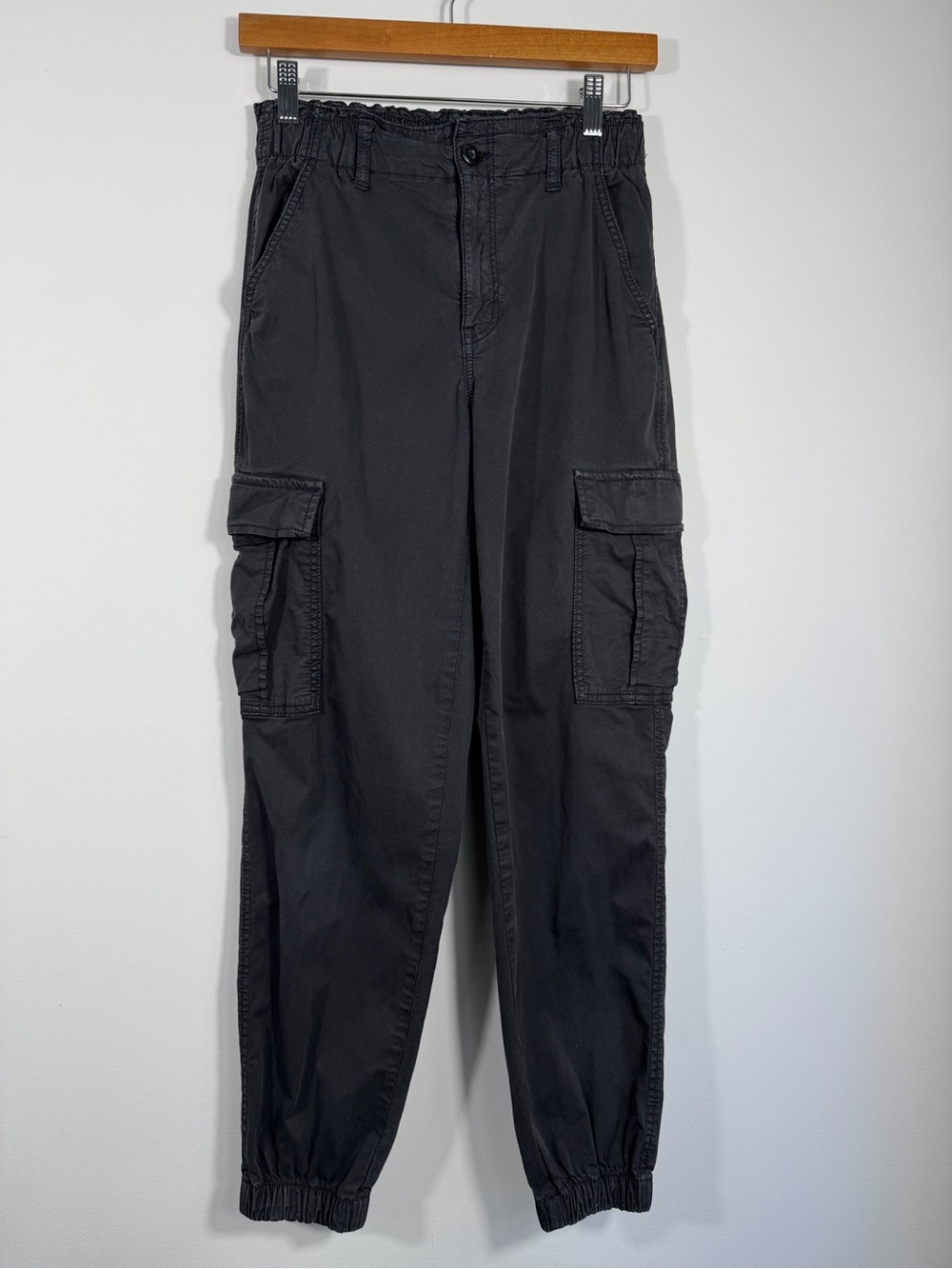 American Eagle Women’s Black Stretch Cargo Jogger Pants Size 4 Utility